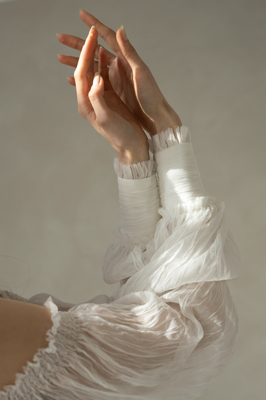 Aura, Luz Primera